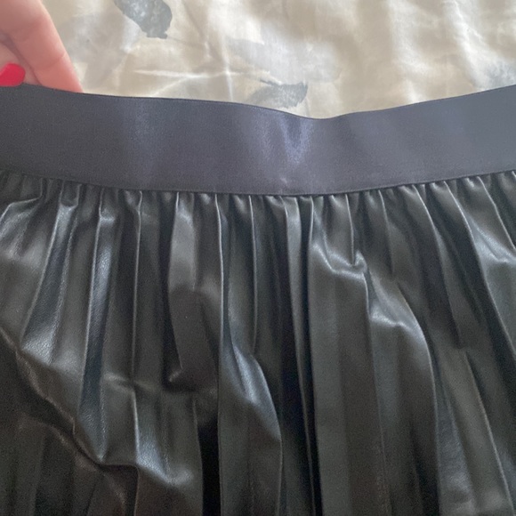 Beautiful Skirt - Picture 4 of 4